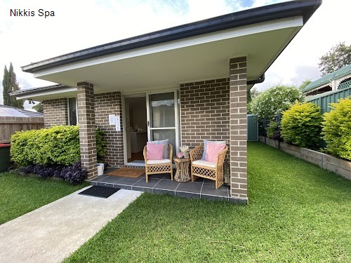 Saturdays 3 Beauty Salon Open in Thornleigh, NSW: Nikkis Spa,Larose Nails & Beauty Thornleigh,Kaylinbrows,