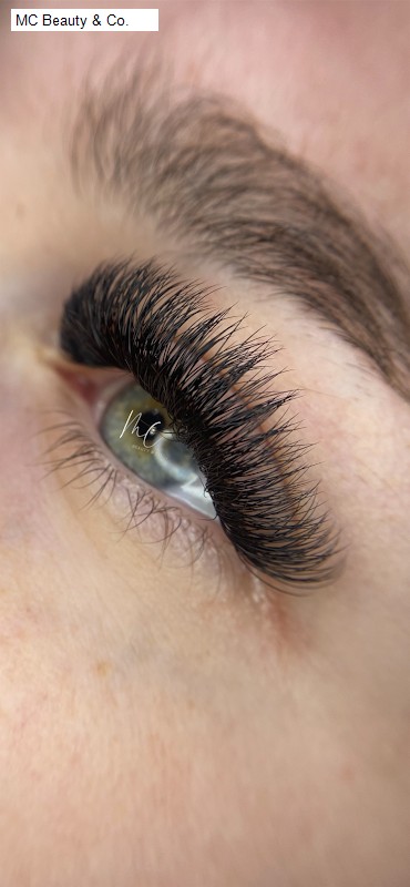 Mondays 9 Beauty Salon Open in Kingsgrove, NSW: MC Beauty & Co.,Ministry of Beauté,Madona Nails & Beauty,Beautique Nail Spa Kingsgrove,Beautyluxelounge,Nails by Jennifer,Marbia beauty laser and dermal,Haus of Elegance,Cara Co Skin,